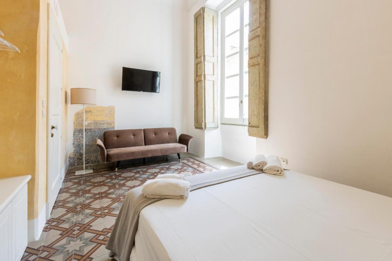 Bed and Breakfast Palazzo Balsamo Gallipoli Exterior foto