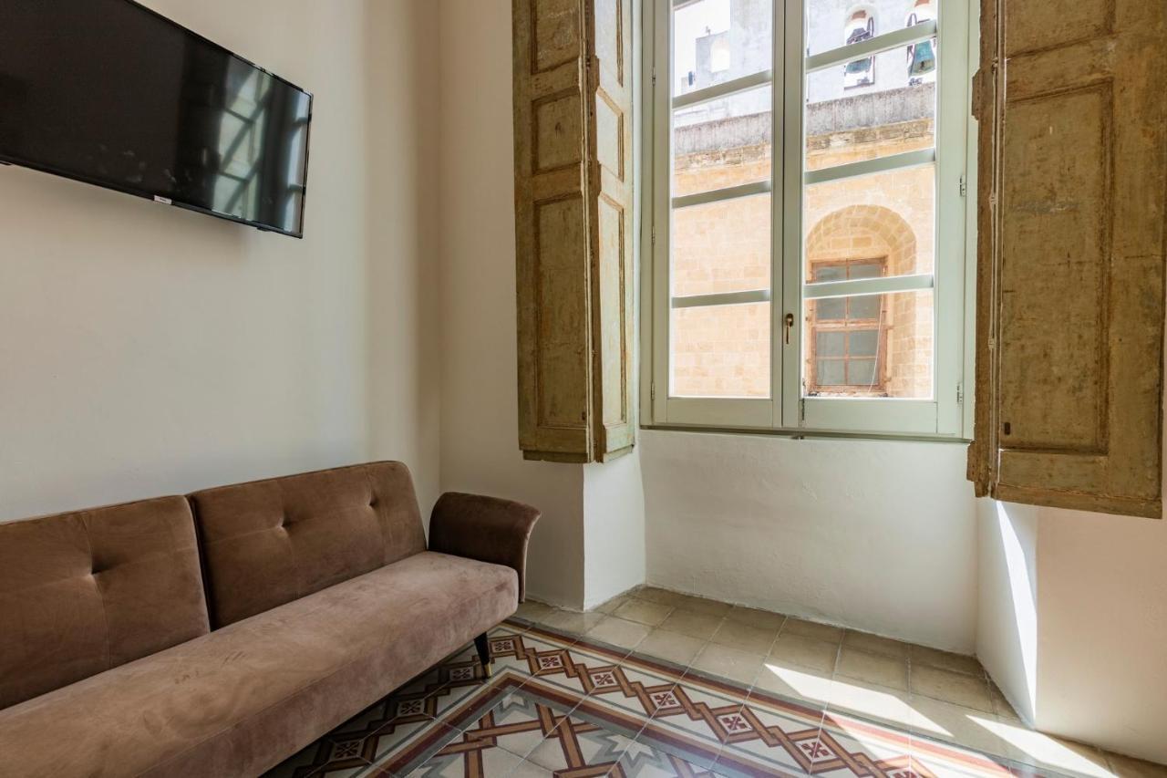 Bed and Breakfast Palazzo Balsamo Gallipoli Exterior foto
