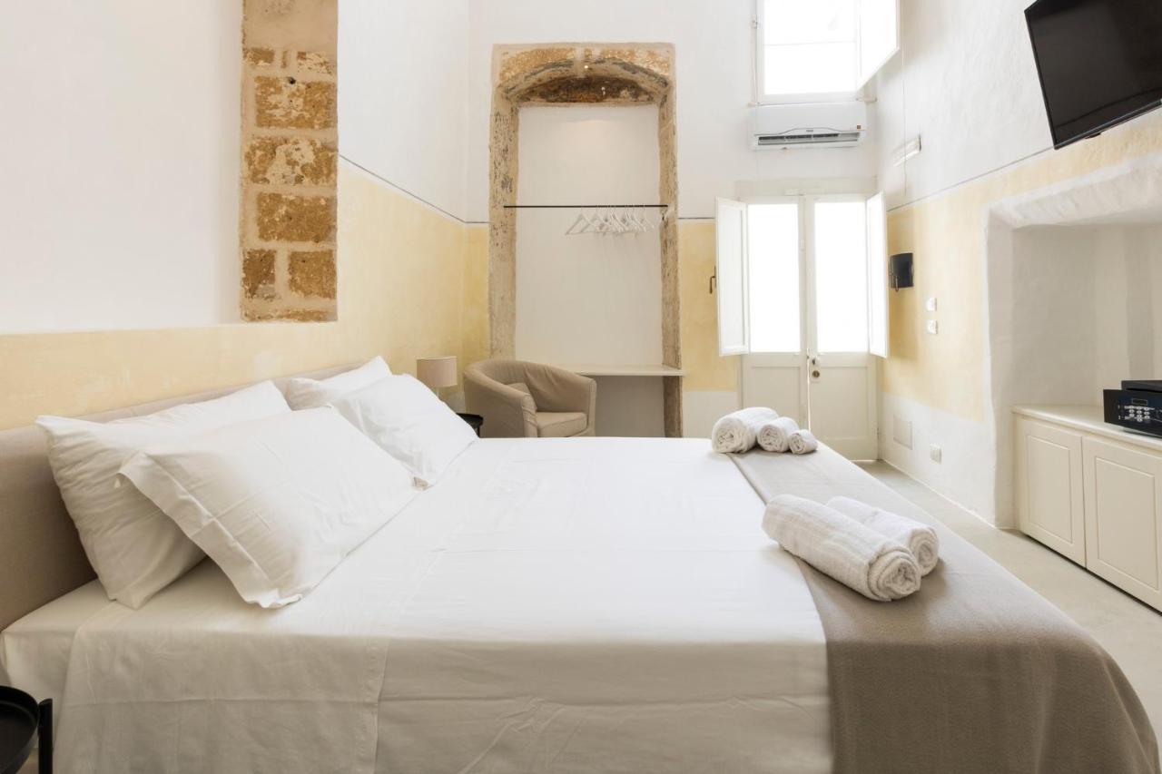 Bed and Breakfast Palazzo Balsamo Gallipoli Exterior foto