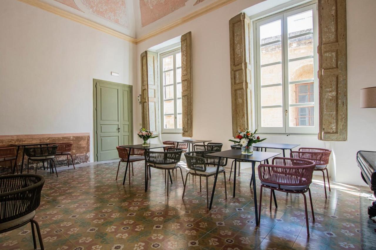 Bed and Breakfast Palazzo Balsamo Gallipoli Exterior foto